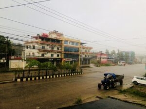 दाङ घोराहीमा पानी परेको छ।